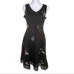 Roz & Ali Black Embroidered Fit & Flare Dress Crochet Hem 4 Cottagecore Chic